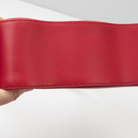 Furla 1927 Wave Shoulder Bag Leather Purse Gold Hardware Candy Red Like New - Picture 9 of 12